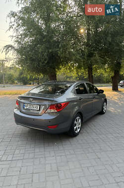 Седан Hyundai Accent 2013 в 