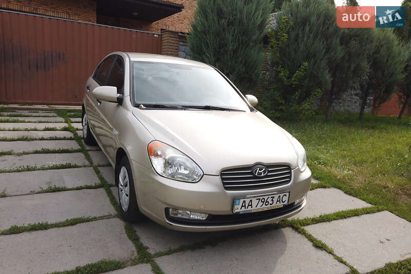 Hyundai Accent 2008