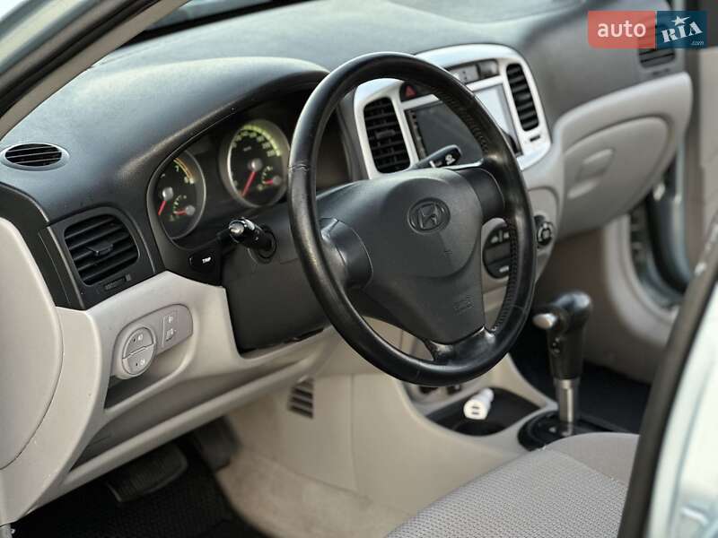 Хэтчбек Hyundai Accent 2008 в Одессе