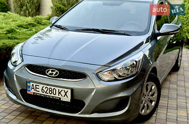 Седан Hyundai Accent 2019 в Дніпрі
