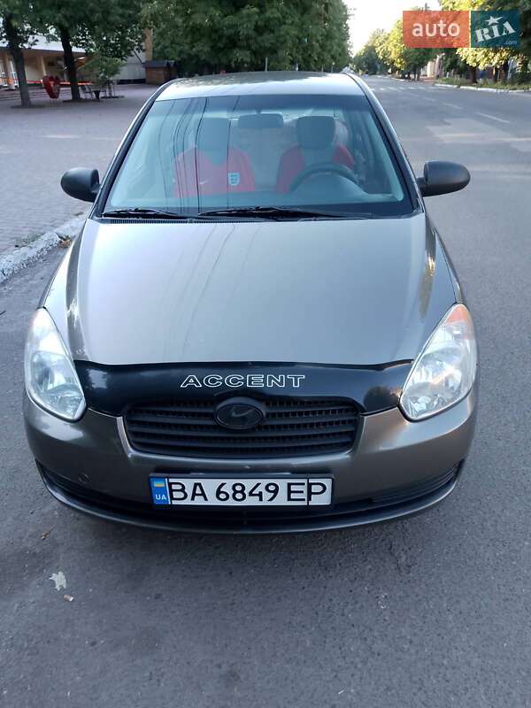 Hyundai Accent 2009