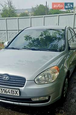 Hyundai Accent 2008