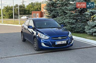 Седан Hyundai Accent 2015 в Дніпрі