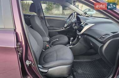 Седан Hyundai Accent 2011 в 