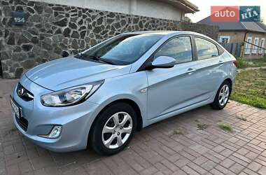 Седан Hyundai Accent 2012 в Черкассах