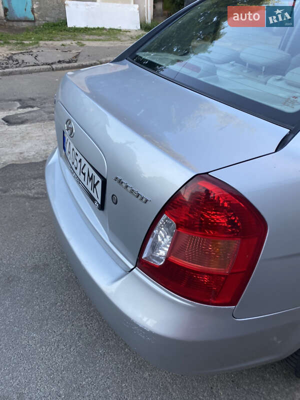Седан Hyundai Accent 2008 в Києві