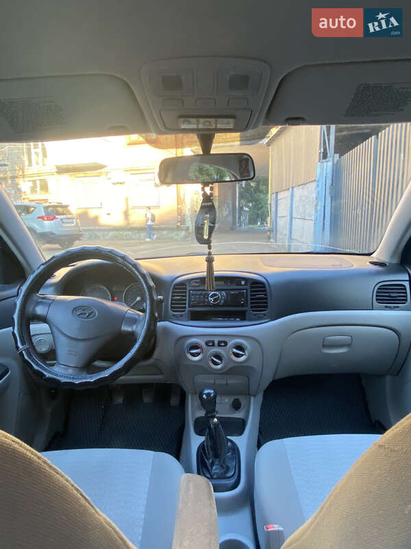 Седан Hyundai Accent 2008 в Києві