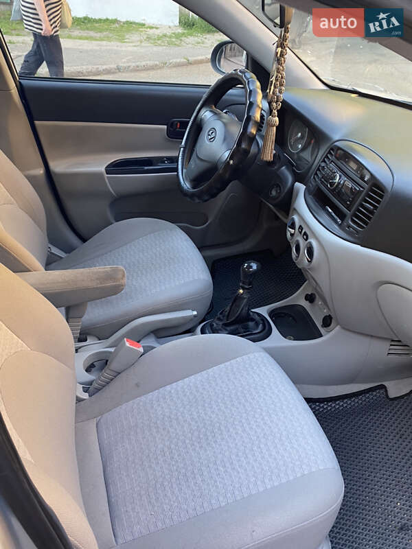 Седан Hyundai Accent 2008 в Києві