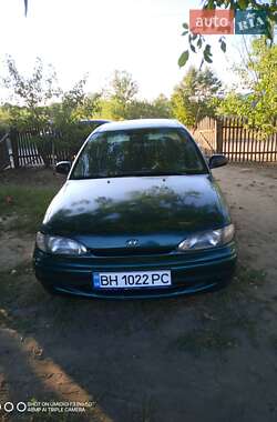 Седан Hyundai Accent 1996 в Березовке