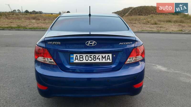 Седан Hyundai Accent 2013 в Виннице