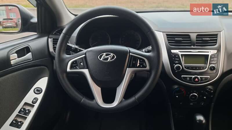 Седан Hyundai Accent 2013 в Виннице