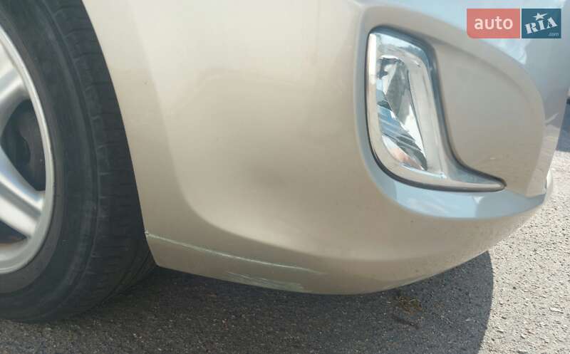 Седан Hyundai Accent 2012 в Черкассах фото 11 Седан Hyundai Accent 2012 в Черкассах