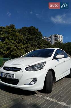 Седан Hyundai Accent 2011 в Черкасах