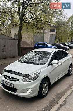 Седан Hyundai Accent 2011 в Харькове