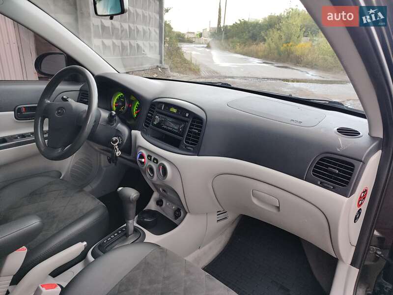 Седан Hyundai Accent 2008 в Шептицькому