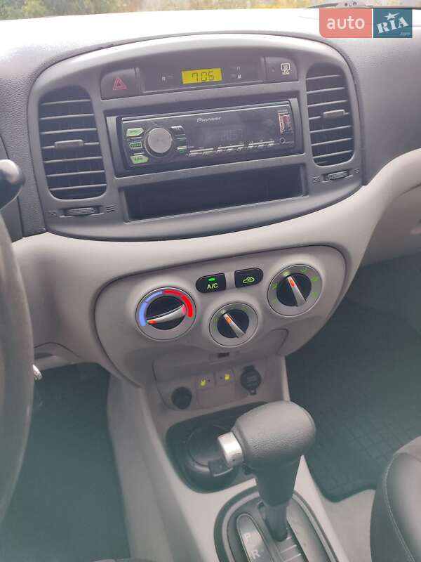 Седан Hyundai Accent 2008 в Шептицькому