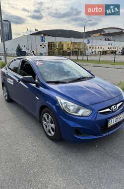 Седан Hyundai Accent 2011 в Киеве