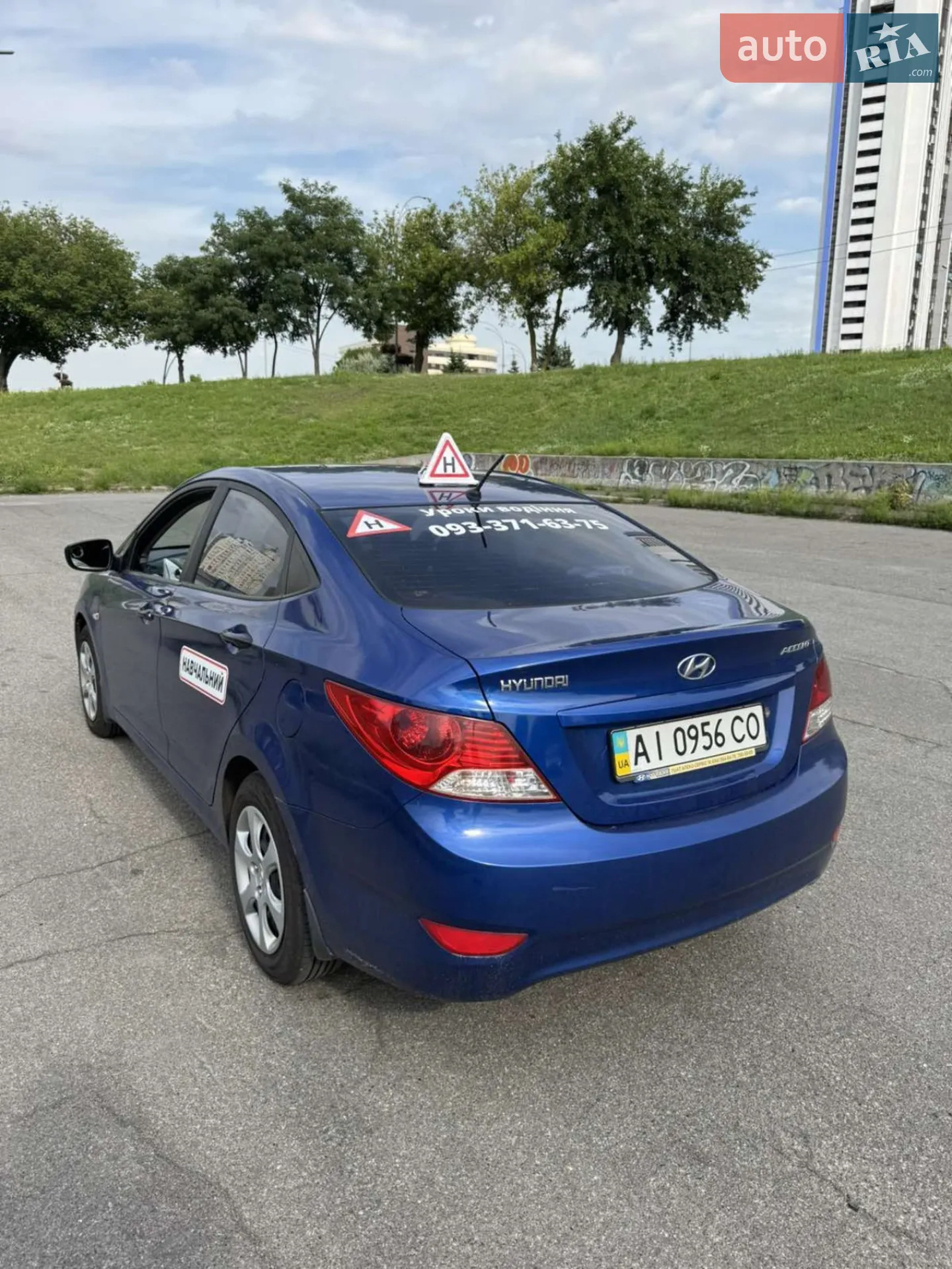 2011 Hyundai Accent - мініатюра 5
