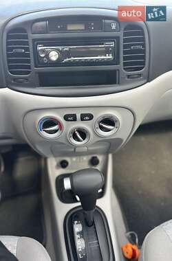 Седан Hyundai Accent 2008 в 