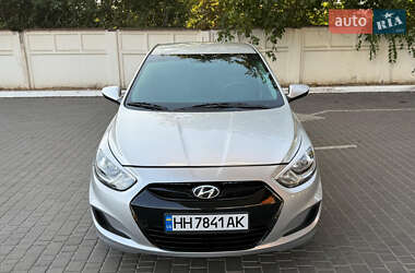 Седан Hyundai Accent 2011 в Одессе