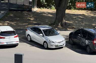 Седан Hyundai Accent 2016 в Одессе
