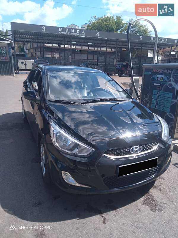 Седан Hyundai Accent 2018 в Киеве