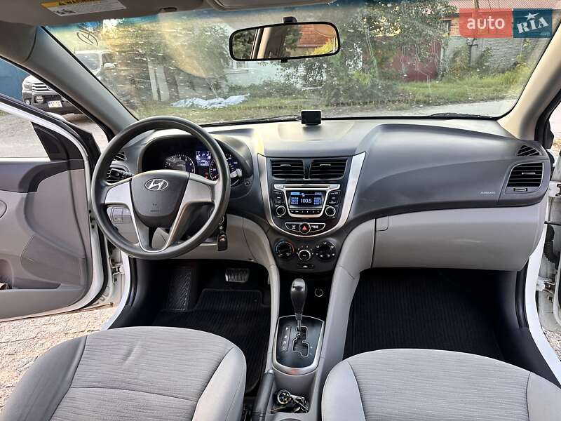 Седан Hyundai Accent 2015 в Харькове
