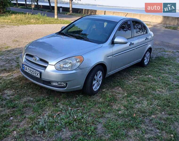 Hyundai Accent 2008