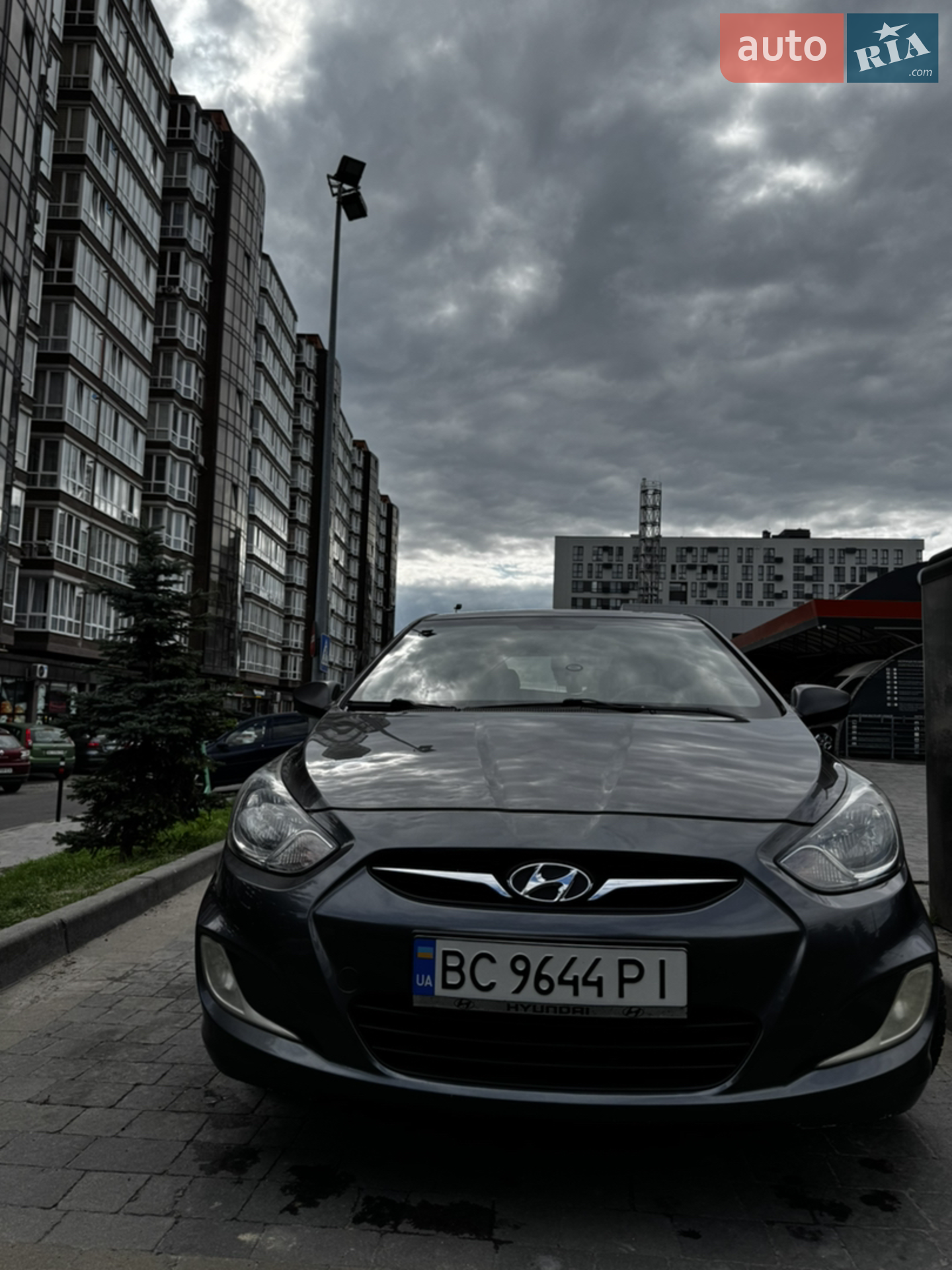 2012 Hyundai Accent - мініатюра 3