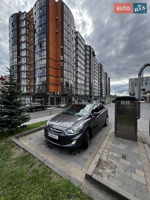 Седан Hyundai Accent 2012 в Львові фото 8 Седан Hyundai Accent 2012 в Львові