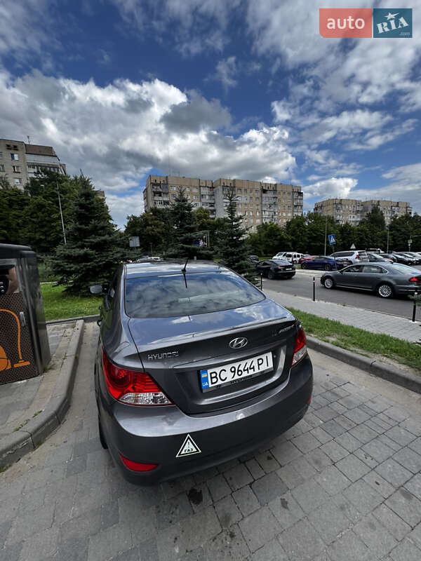 Седан Hyundai Accent 2012 в Львові фото 12 Седан Hyundai Accent 2012 в Львові