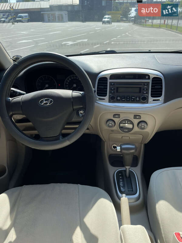 Седан Hyundai Accent 2008 в Києві