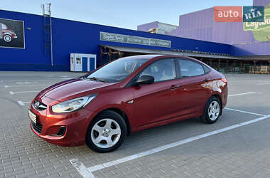 Седан Hyundai Accent 2011 в Тернополі