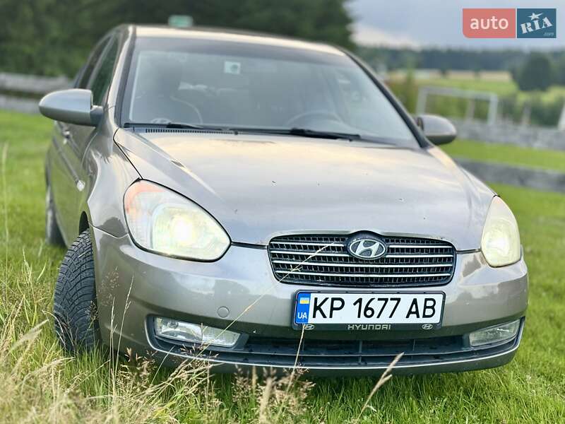 Седан Hyundai Accent 2008 в Києві