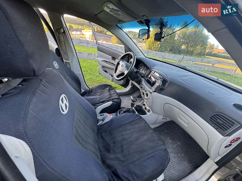 Седан Hyundai Accent 2008 в Києві
