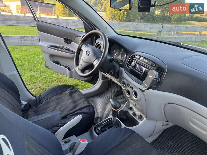 Седан Hyundai Accent 2008 в Києві