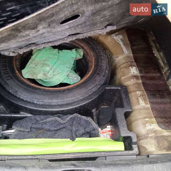 Седан Hyundai Accent 2008 в Пулинах