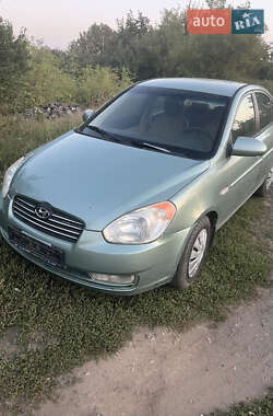 Седан Hyundai Accent 2007 в Харькове