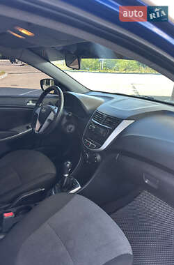 Седан Hyundai Accent 2011 в 