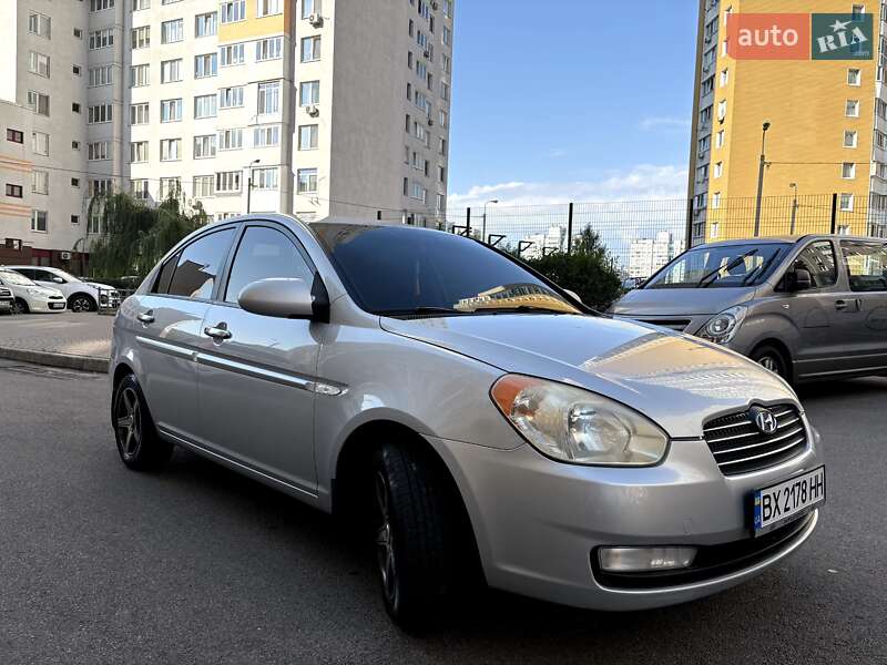 Седан Hyundai Accent 2008 в Києві
