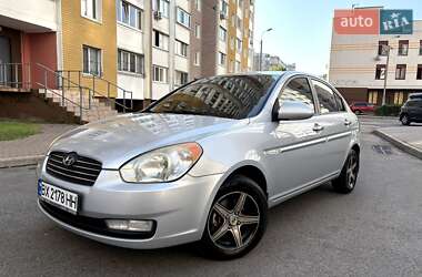 Седан Hyundai Accent 2008 в Киеве