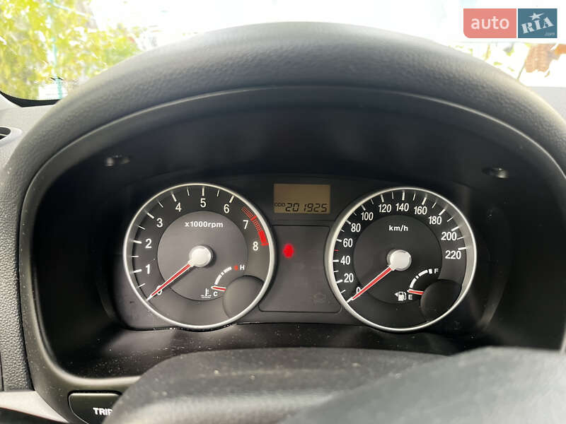 Седан Hyundai Accent 2008 в Ирпене