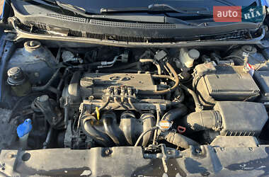 Седан Hyundai Accent 2011 в 