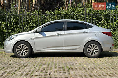 Седан Hyundai Accent 2012 в 