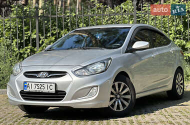 Седан Hyundai Accent 2012 в 