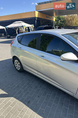 Хэтчбек Hyundai Accent 2017 в 