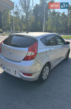 Хэтчбек Hyundai Accent 2017 в 