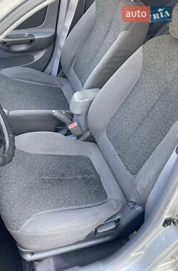 Седан Hyundai Accent 2000 в 