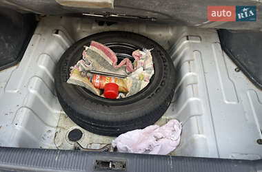 Седан Hyundai Accent 2000 в 