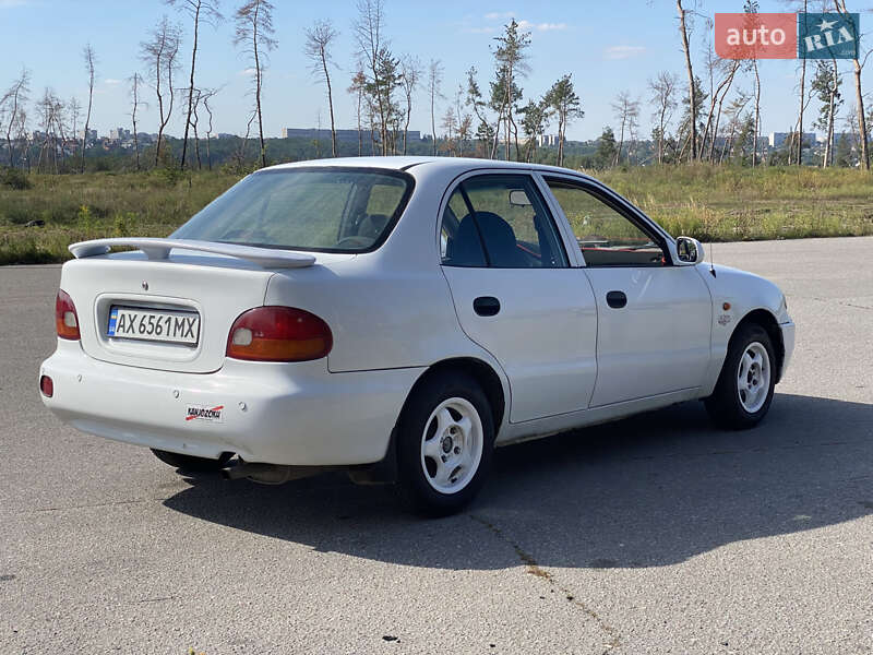 Седан Hyundai Accent 1997 в Харкові